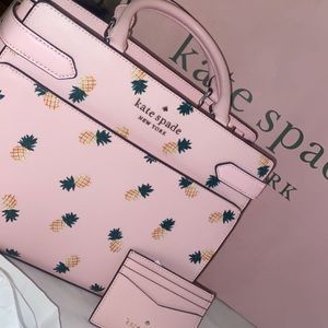 I only carried it about 2-3 times the purse is still stiff as if it’s new